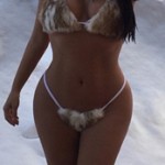 KIM KARDASHIAN11
