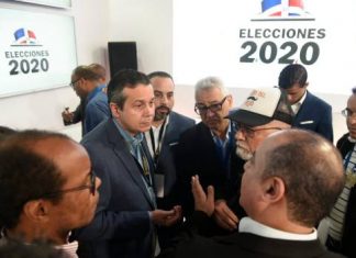 Oposición denuncian no aparecen sus candidatos en boletas