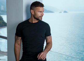 Ricky Martin: «brutos» e «ignorantes» quienes rechazan aislarse por COVID-19