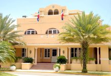 Cancillería confirma salida del país de nueve miembros de Embajada de Cuba y sus familiares